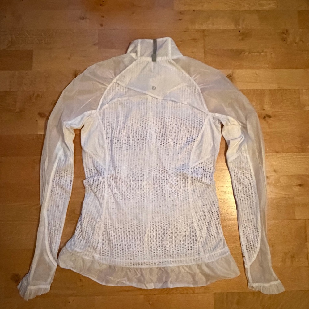 Lululemon Lightweight Wind/ Rain Jacket Sheer Mes… - image 9